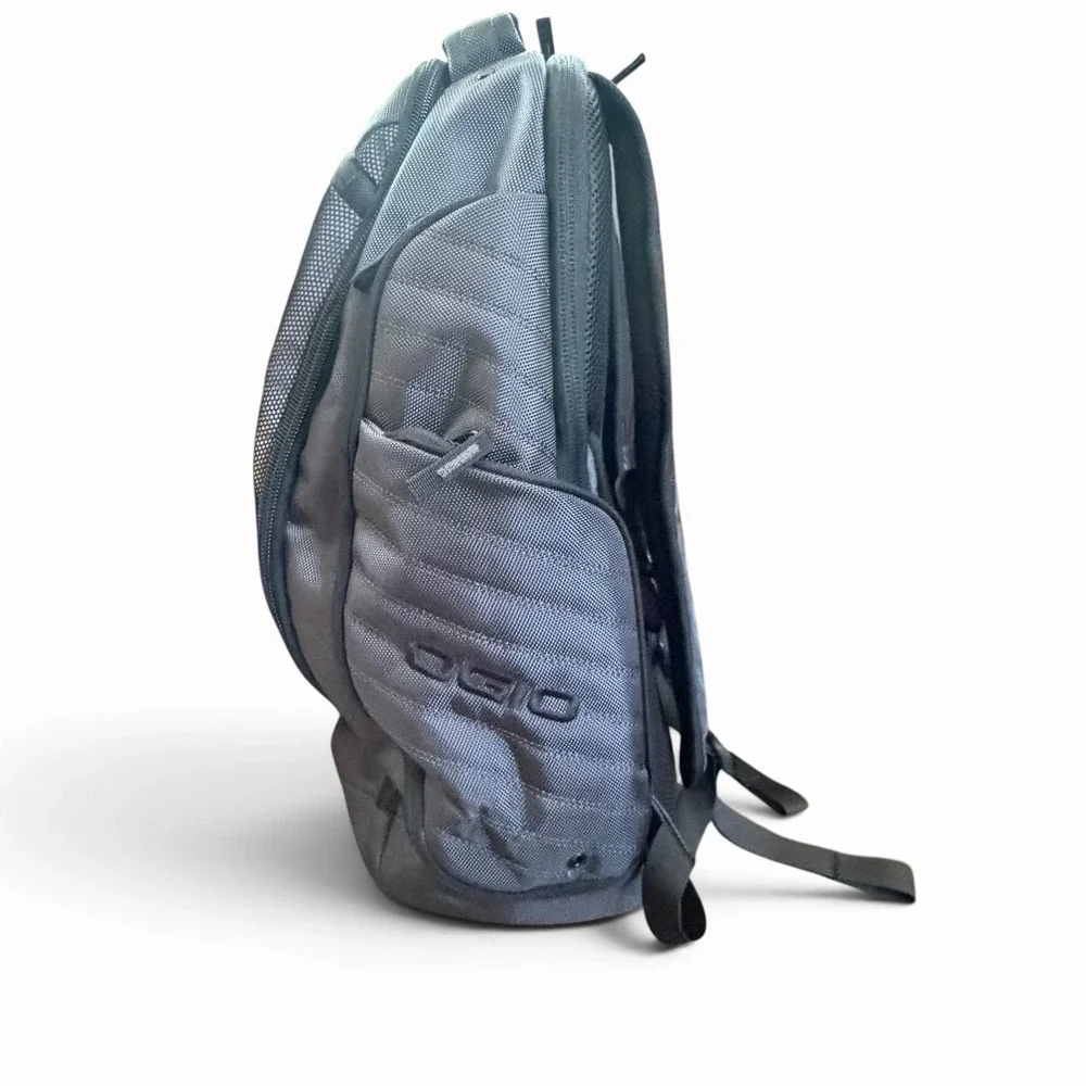 OGIO Flashpoint Gray Large Backpack Laptop Compartment Ventilated Travel Bag 19